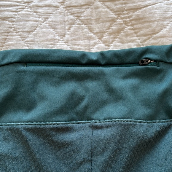 Oiselle Long Roga Shorts - Picture 3 of 15